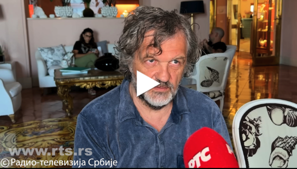 Кустурица: Полако кочим велику композицију тог воза који стиже негдје на неку станицу